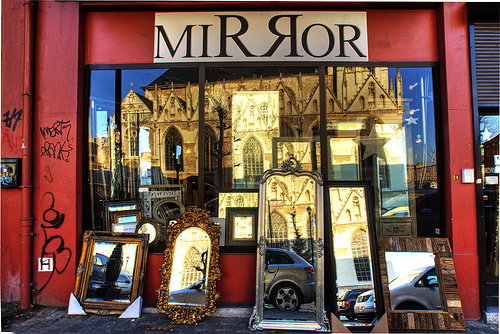 Mirror - Notre Dame del a Chapelle
